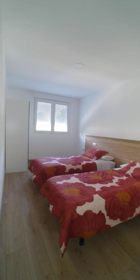 Apartamentos Turisticos Magencio Carucedo Εξωτερικό φωτογραφία